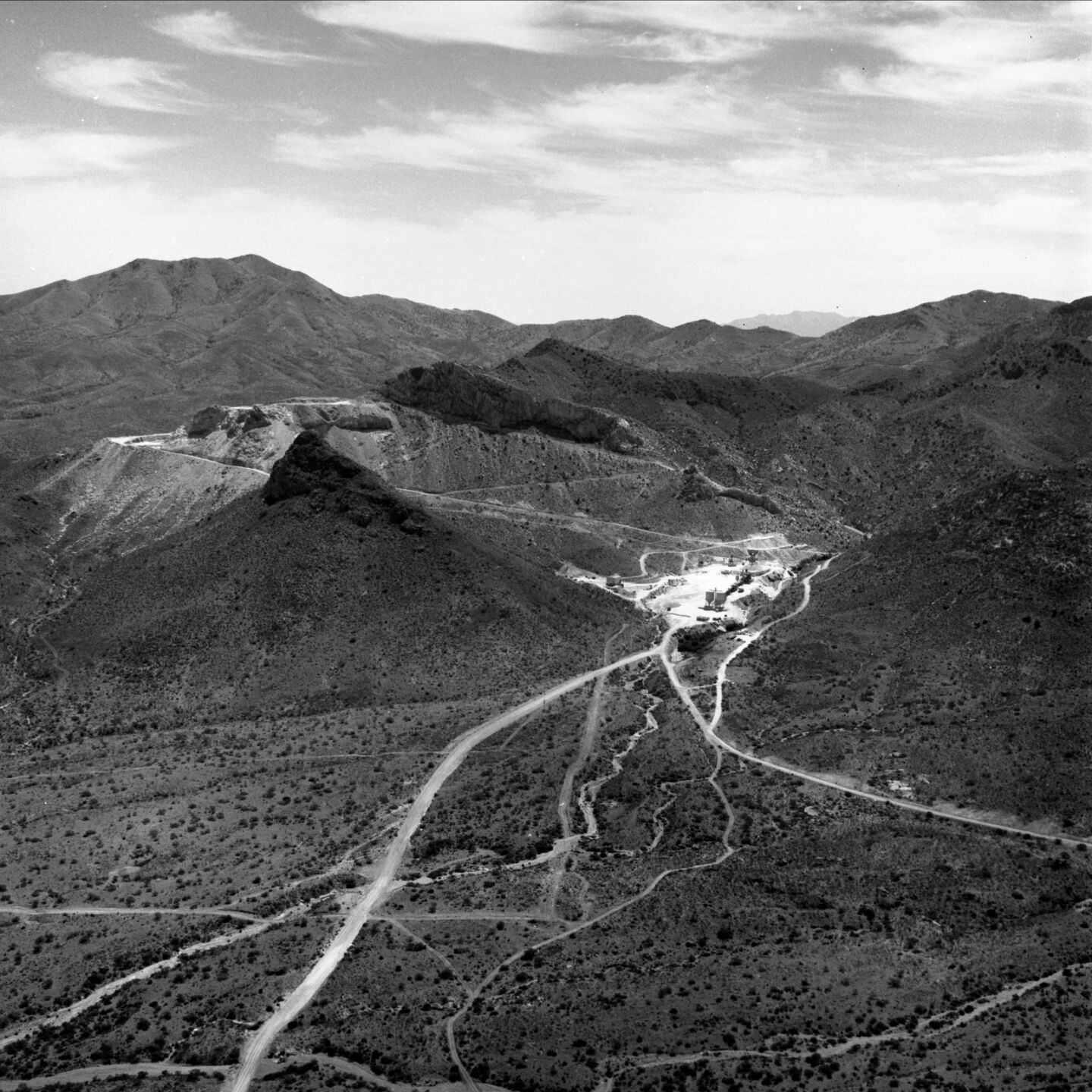 Tucson aerial photos, 1975